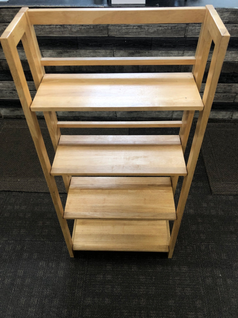 4-TIER LIGHT WOOD FOLDING SHELF.