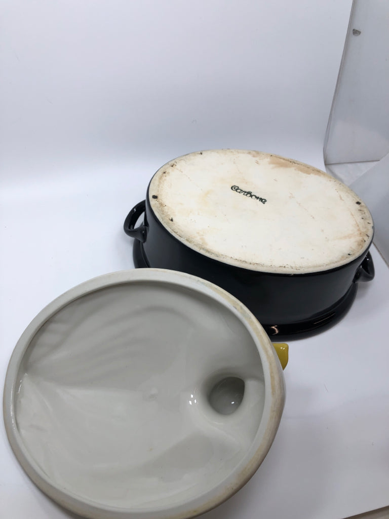 VTG CARBONE BLACK DUCK CASSEROLE DISH.