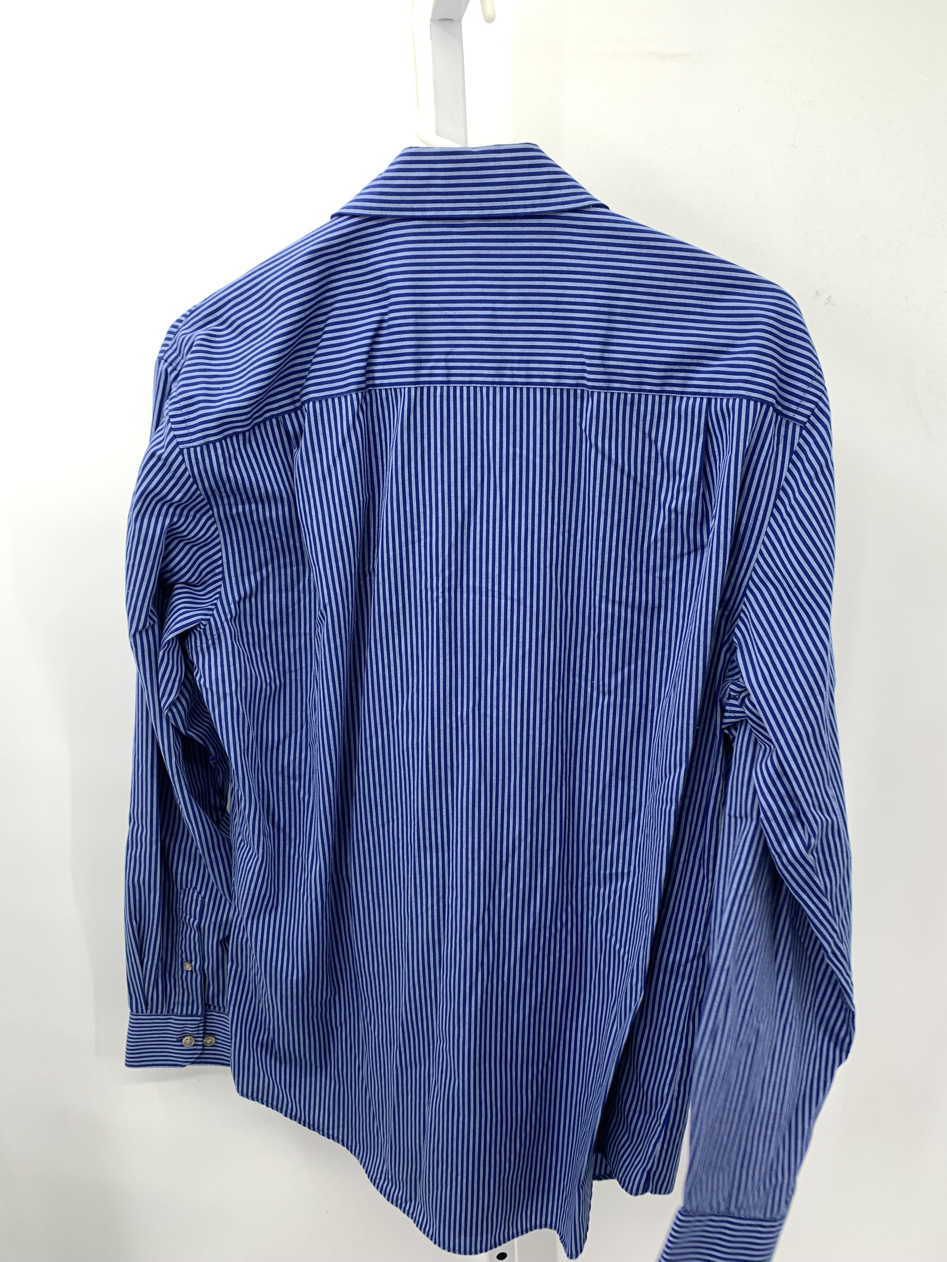 STRIPES BTN DOWN