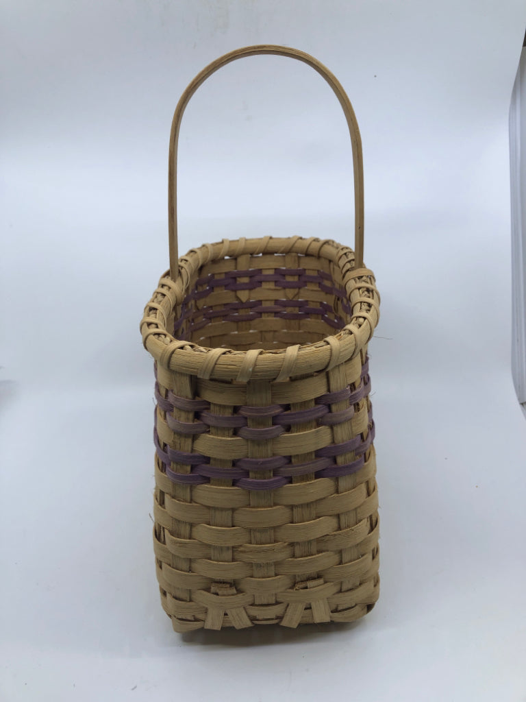 HANDMADE WOVEN DIVIDED BASKET W PURPLE ACCENT.