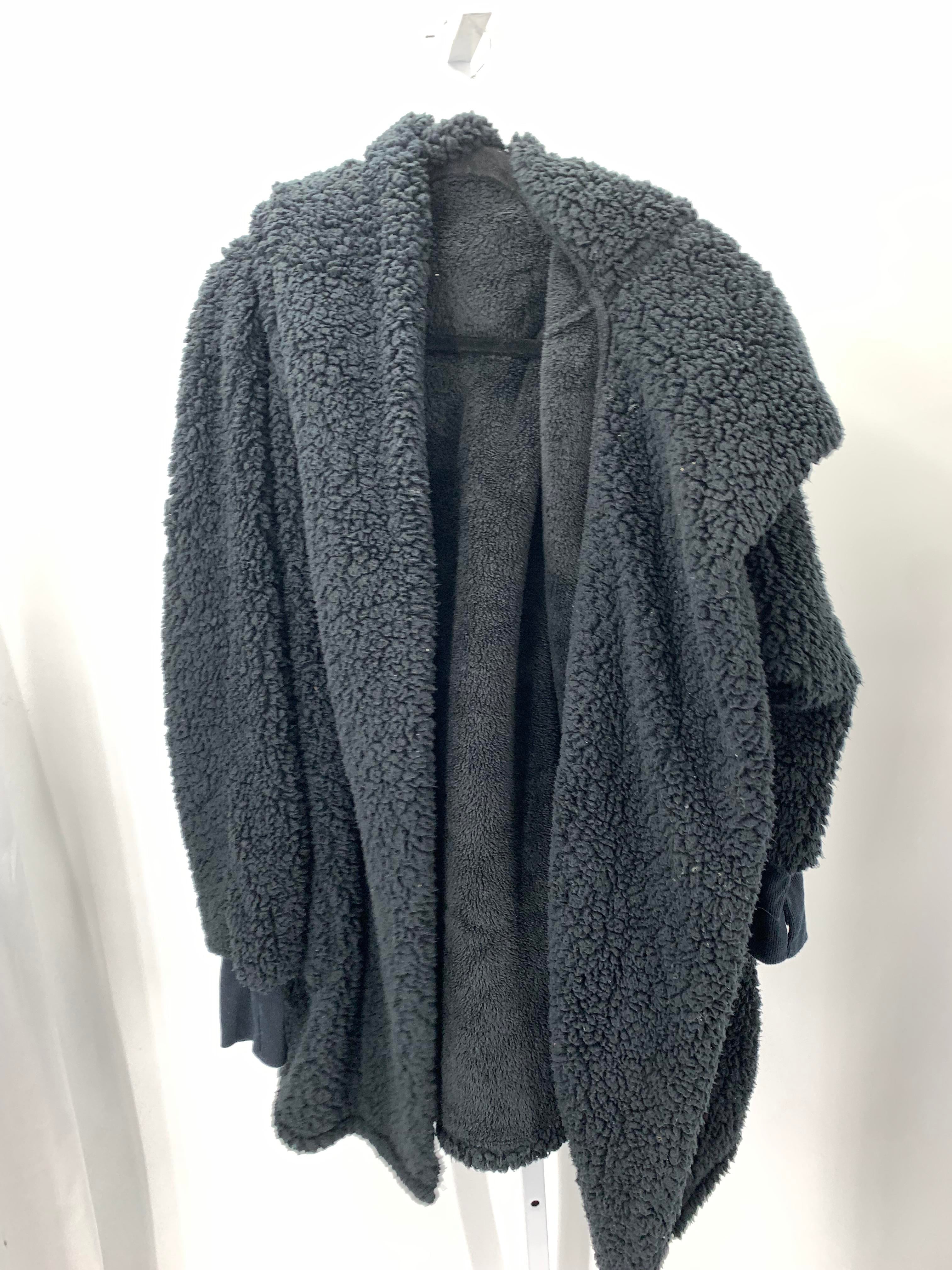 Size Medium Misses Fleece Jacket