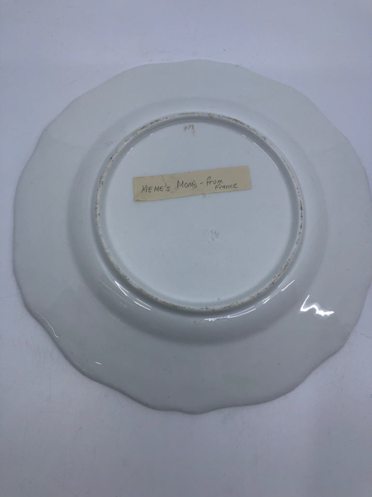 VTG RED AND BLUE WAVY EDGE SERVING PLATE.