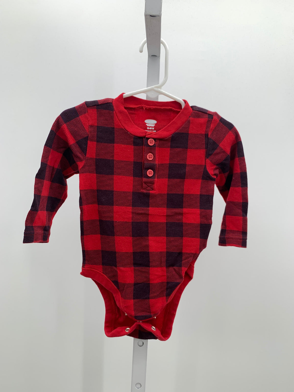 BLACK PLAID