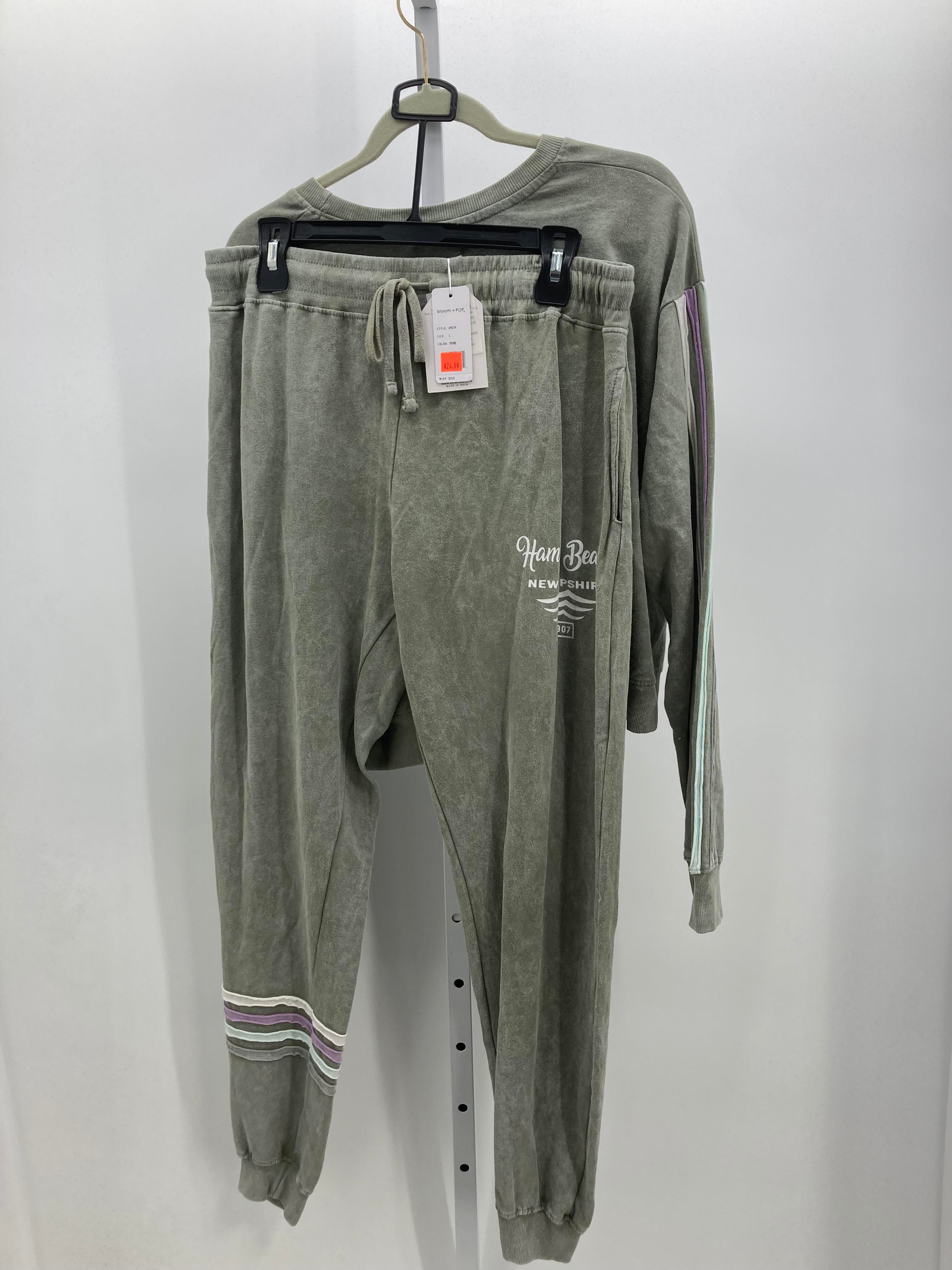 Size Large Misses 2 Piece