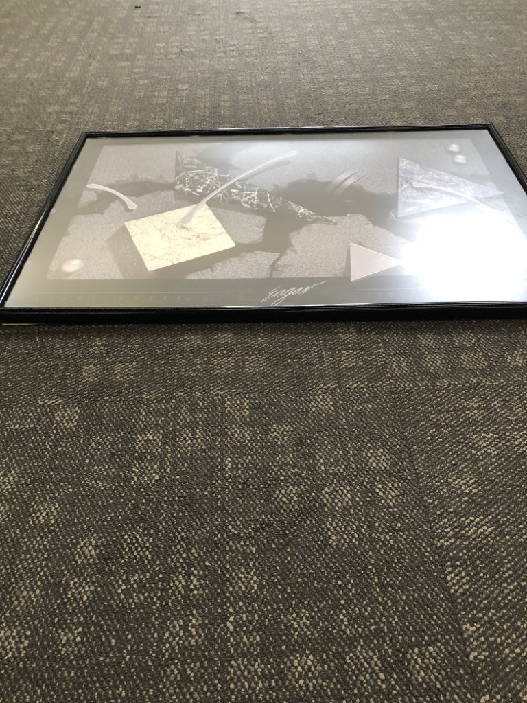 ABSTRACT BLACK+ WHITE FRAMED PRINT.