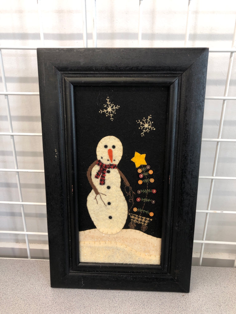 PRIMITIVE FELT SNOWMAN FRAMED ARTWORK.