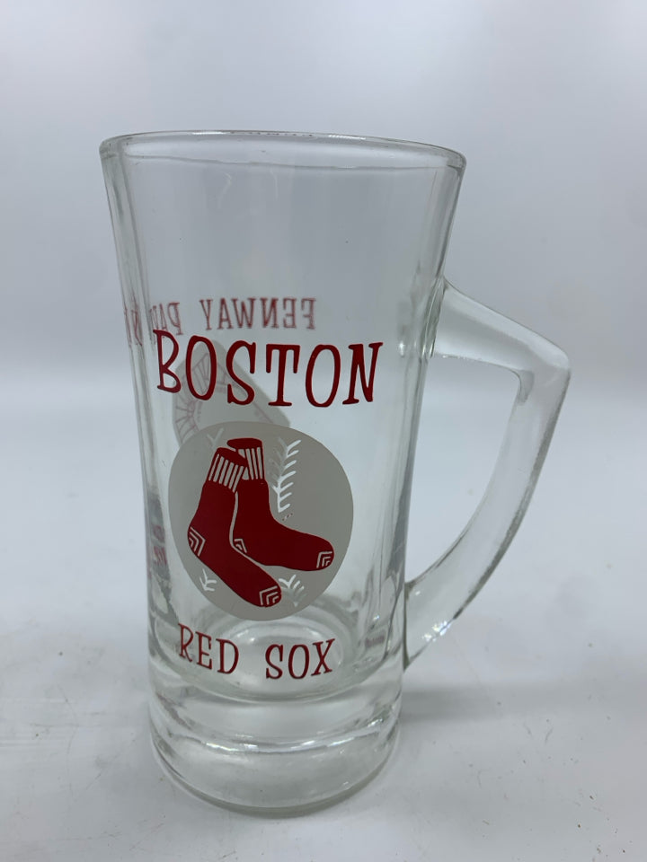 VTG-STYLE FENWAY PARK MUG.