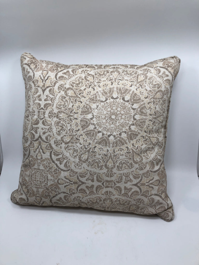 BEIGE MEDALLION PRINT PILLOW.