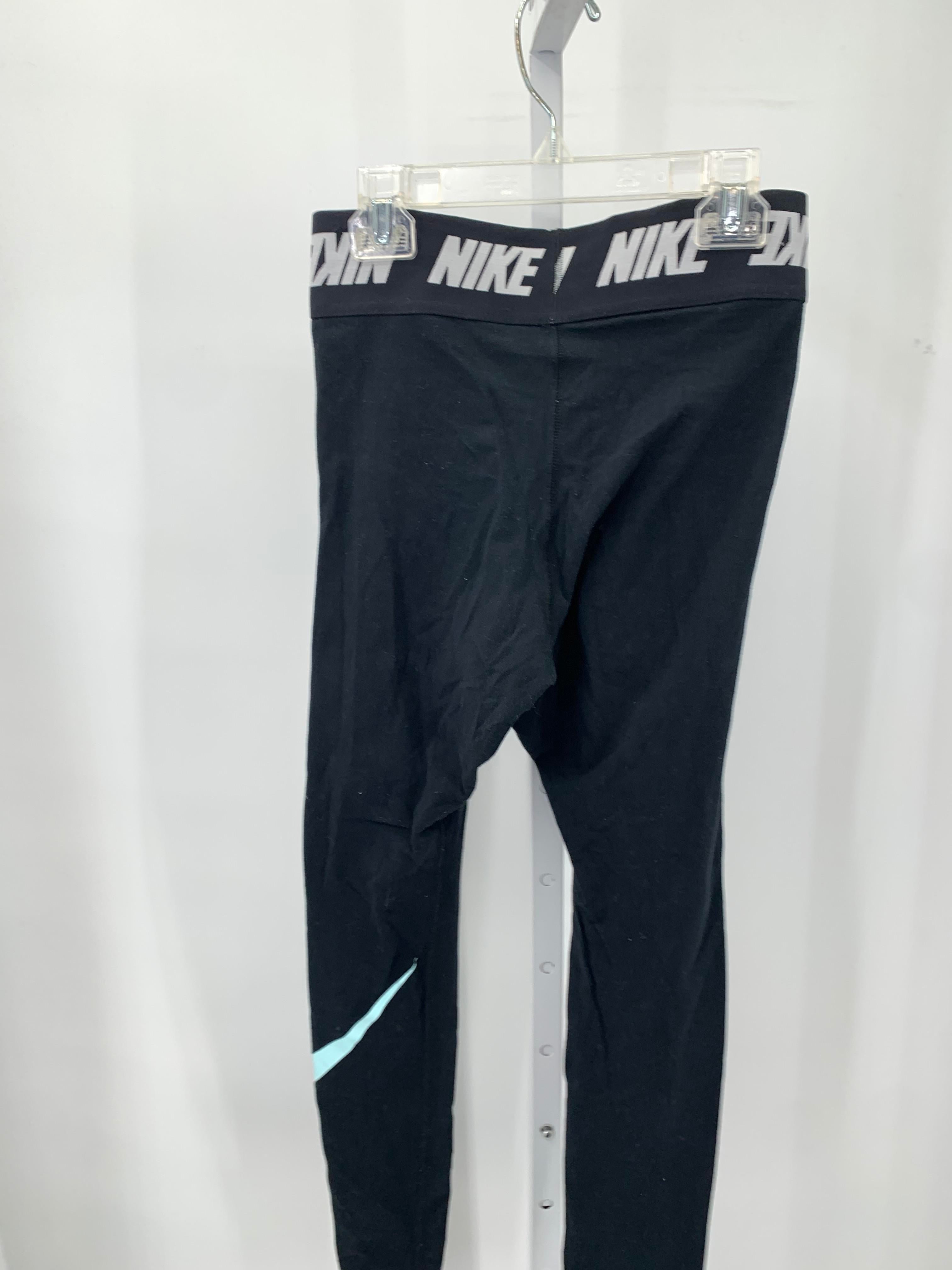 Nike Size Small Misses Leggings