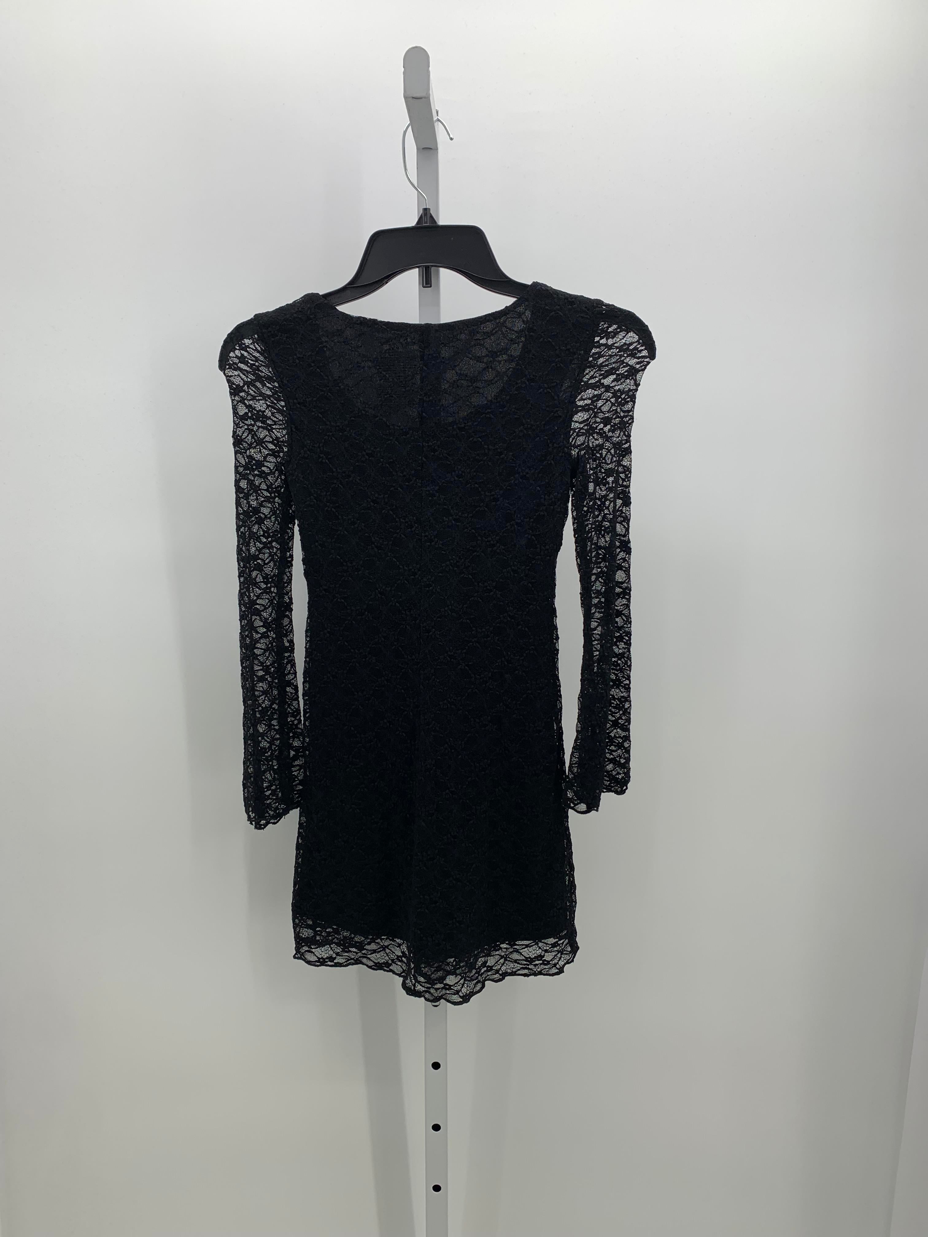 Art Class Size 8 Girls Long Sleeve Dress