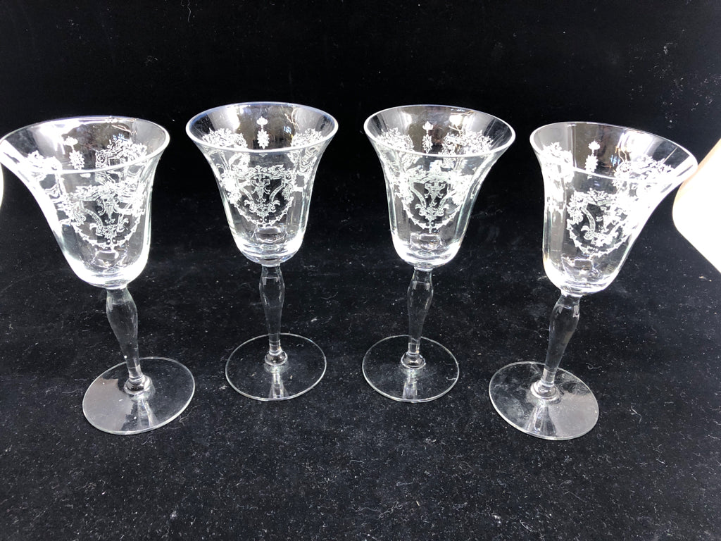 4 CLEAR ETCHED FLORAL SHERRY GLASSES.