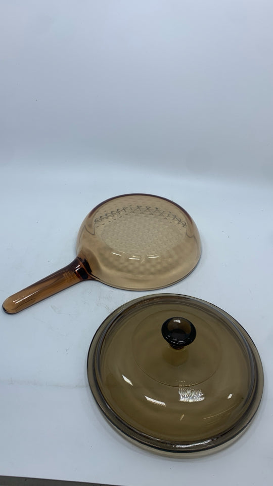 PYREX VISIONS SMOKED GLASS COVERED PAN.