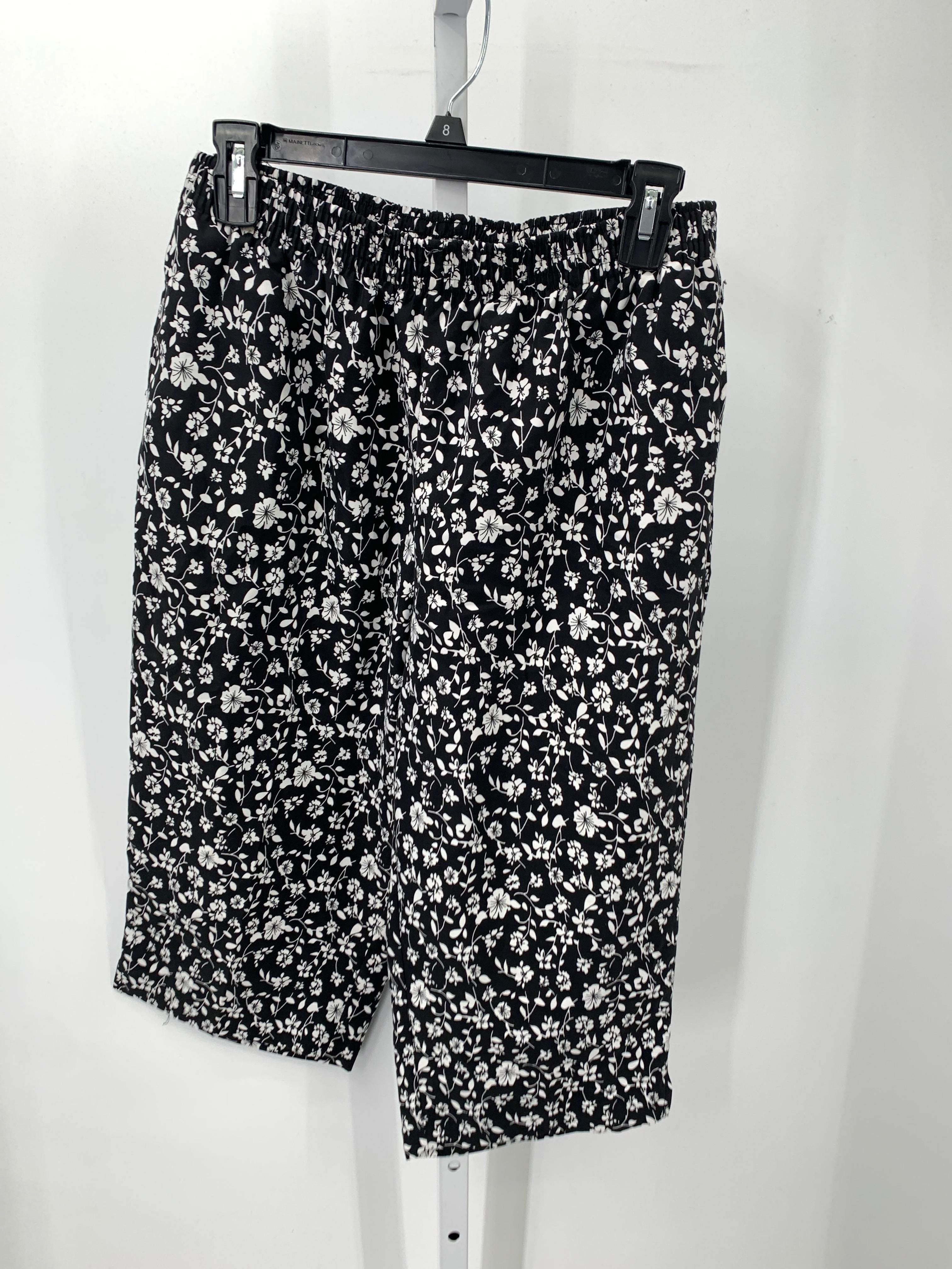 Size Medium Petite Petite Capri Pants