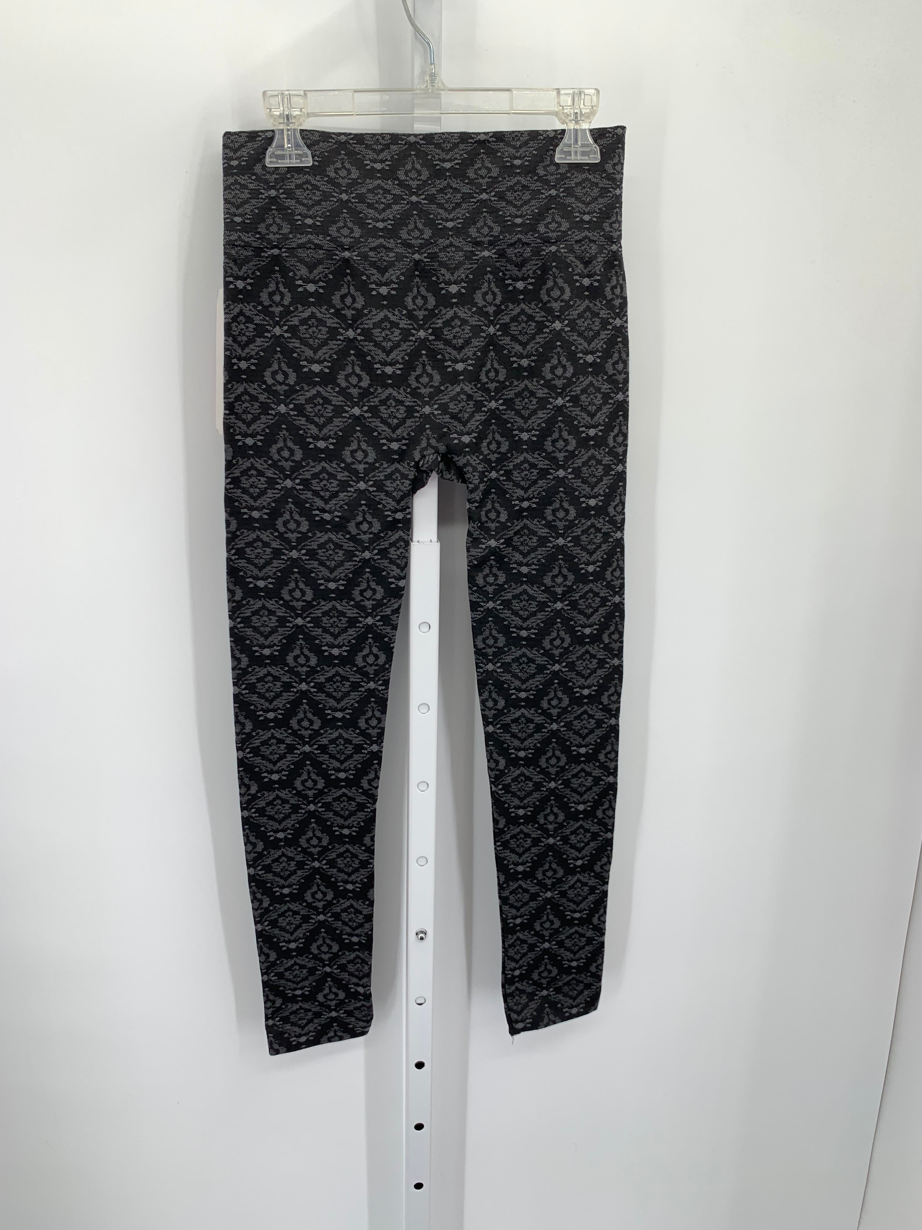 Size M/L Juniors Leggings