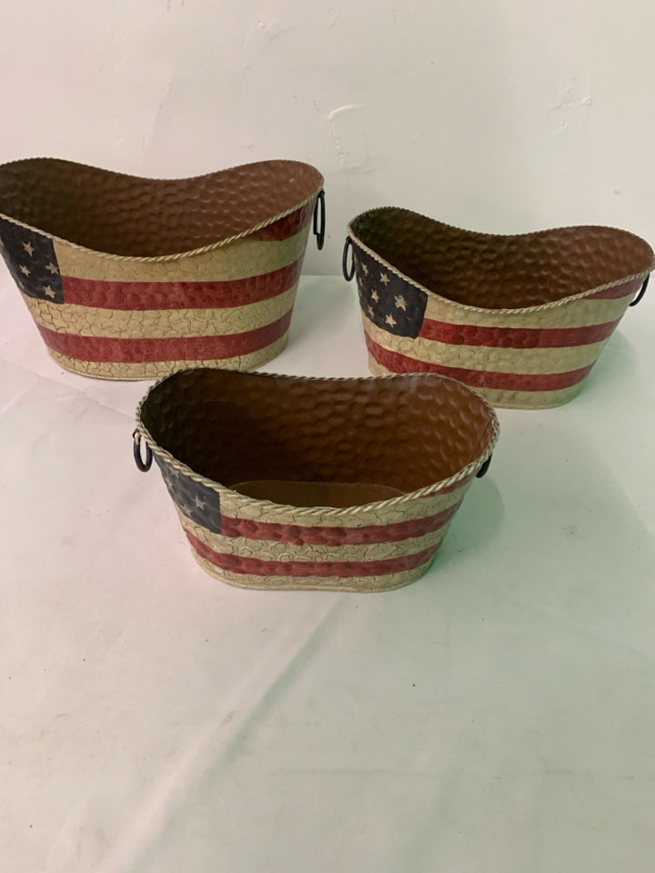 3 OVAL PRIMITIVE AMERICANA METAL BASKETS.