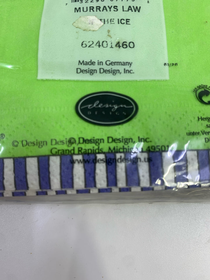 NIP BEVERAGE NAPKINS.