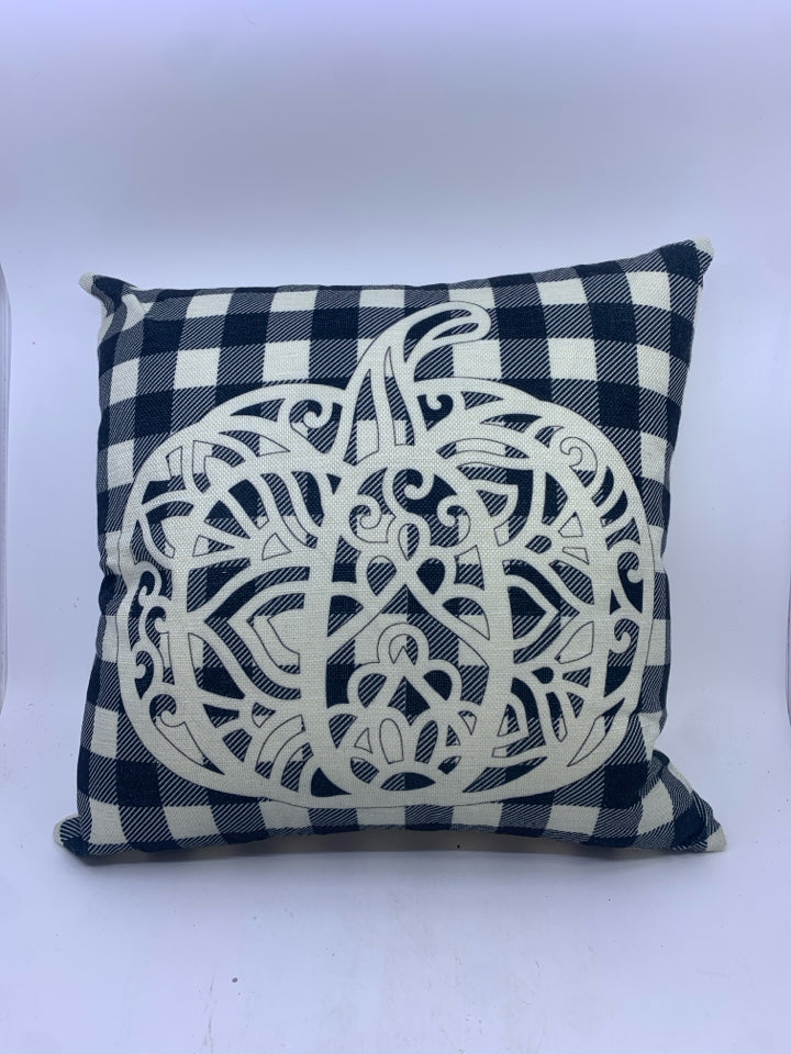 BLACK AND CREAM PUMPKIN PILLOW.