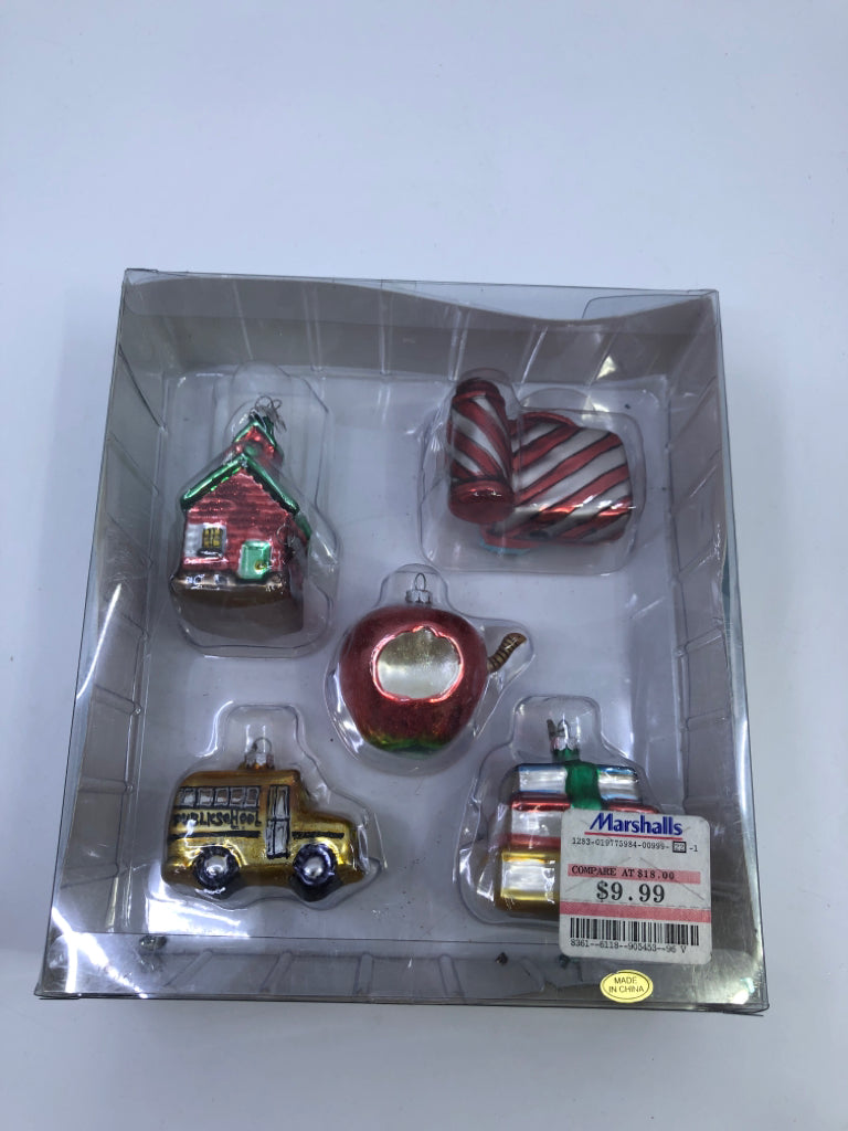 NIB SCHOOL DAYS CHRISTMAS ORNAMENTS.