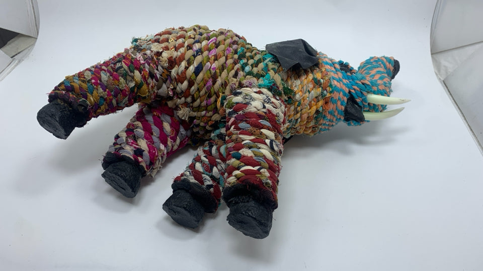 RECYCLED YARN ELEPHANT.