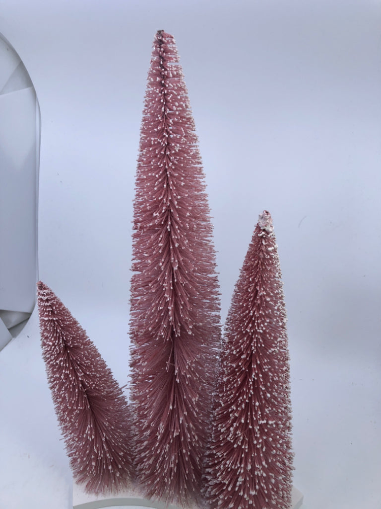 PINK CHRISTMAS TREE TRIO.