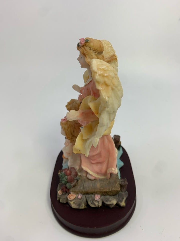 ANGEL W/2 CHILDREN FIGURINE.