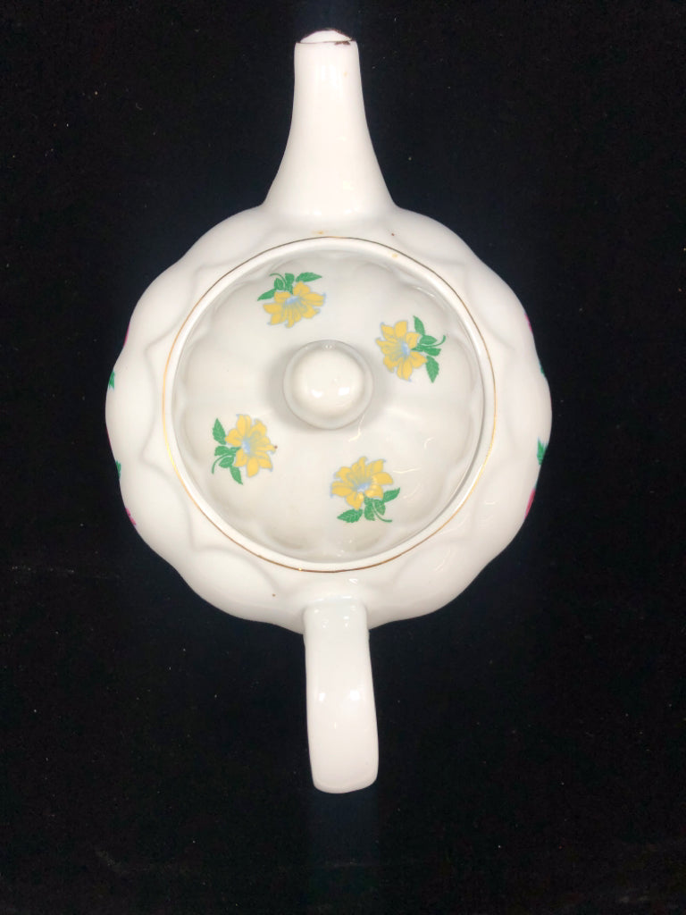 LAURA ASHLEY FLORAL TEAPOT W/LID.