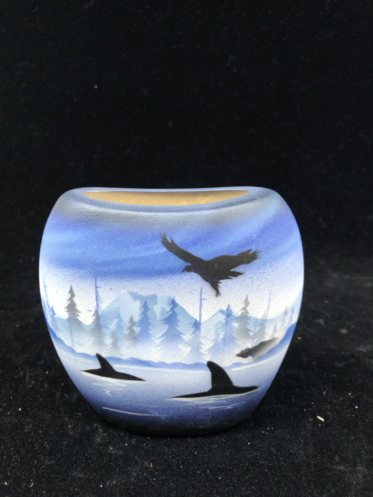 BLUE WIDE VASE W WHALES.