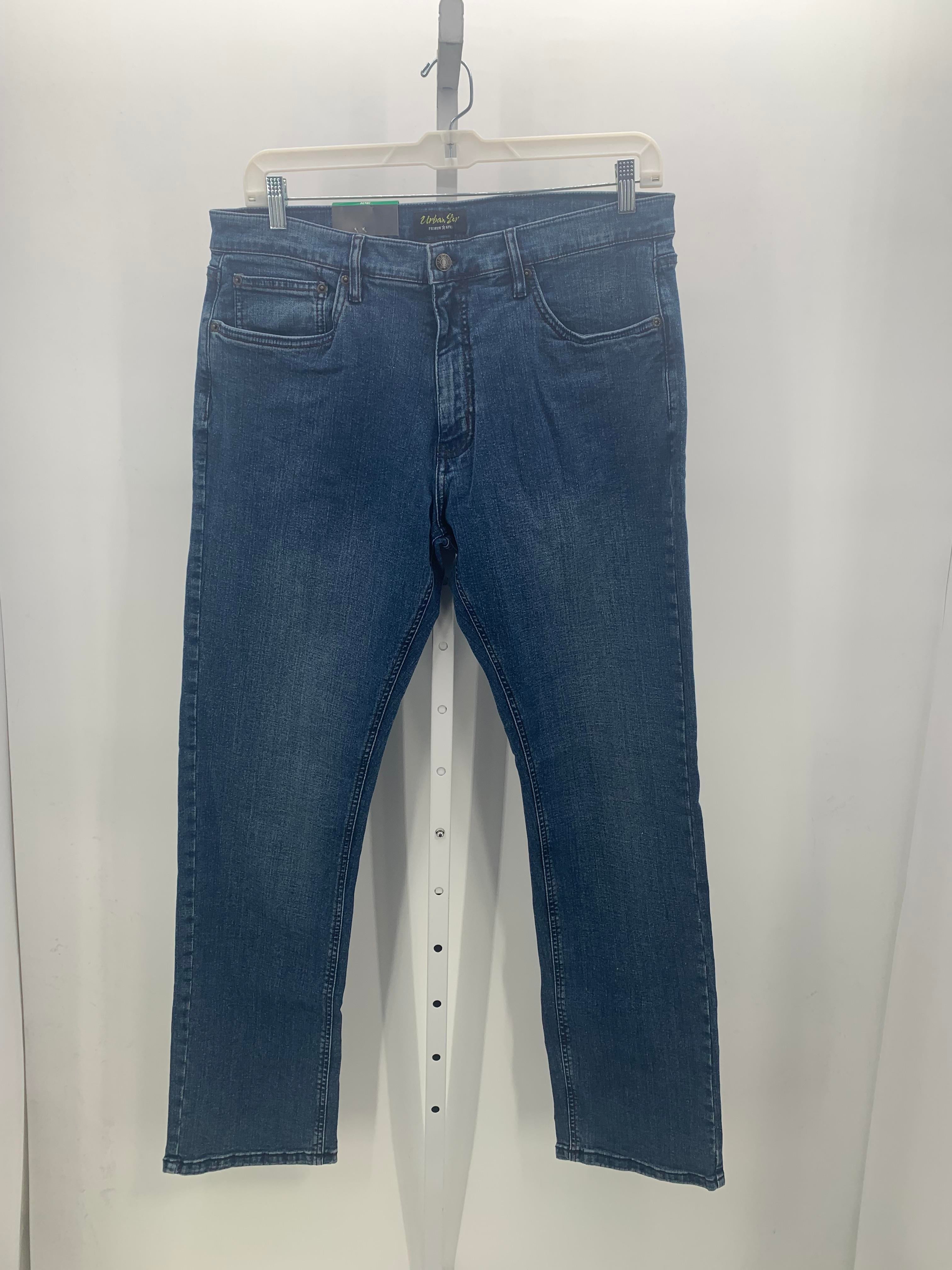 NEW RELAXED STRAIGHT LEG.