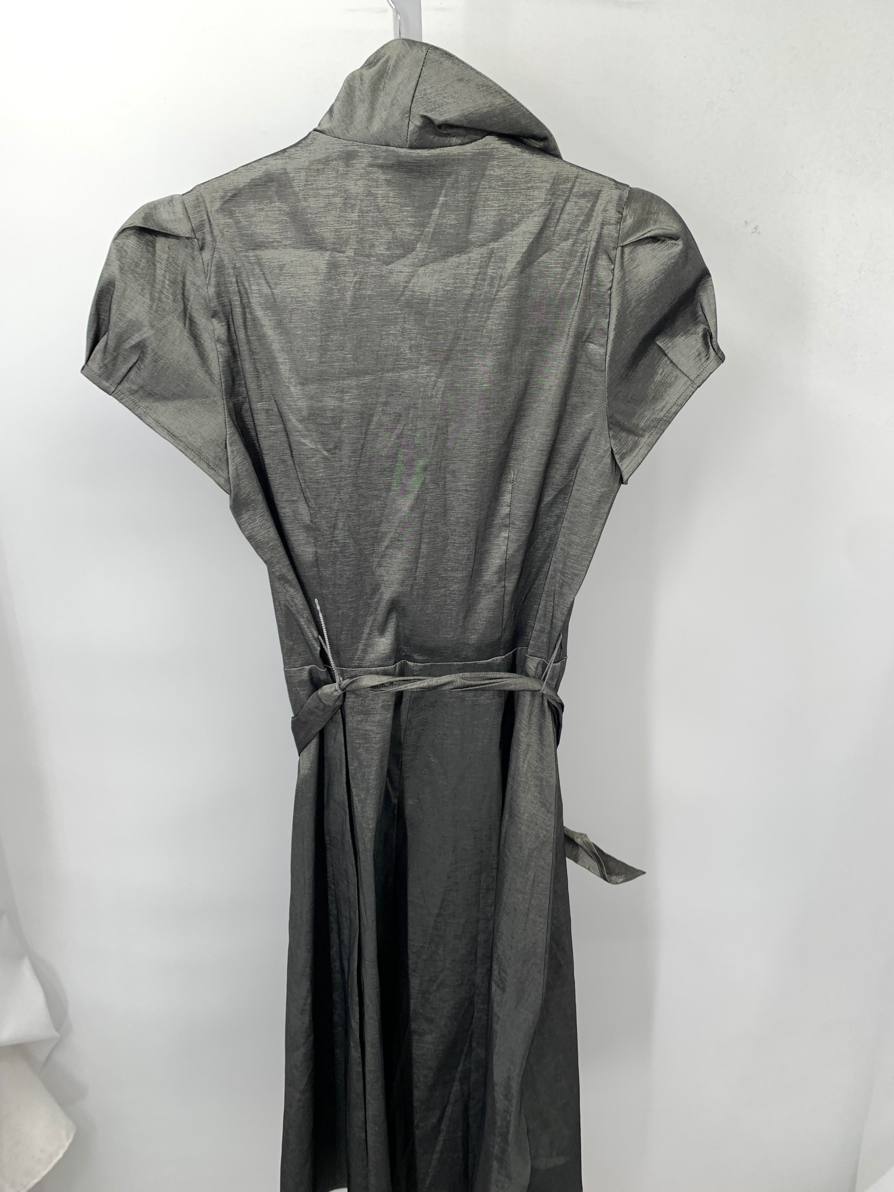 Liz Claiborne Size 10 Misses Short Sleeve Dress