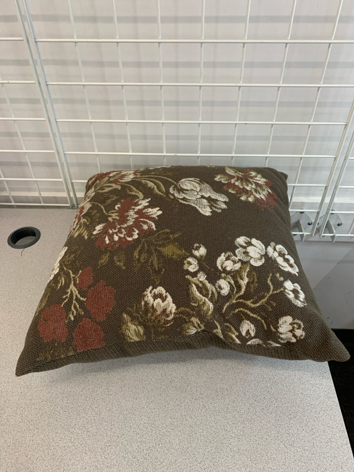 BROWN FLORAL THROW PILLOW.