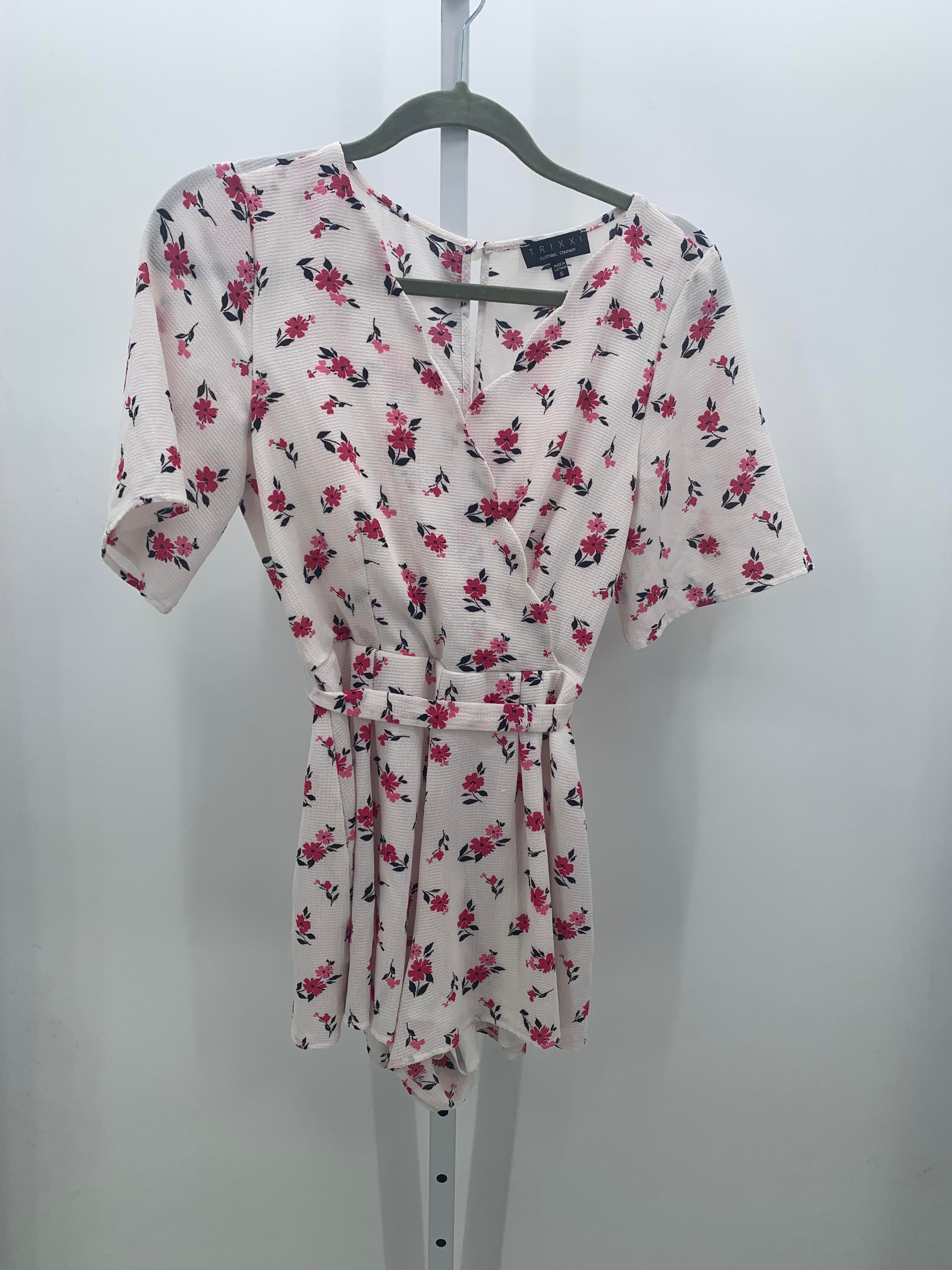 Trixxi Size Small Juniors Romper