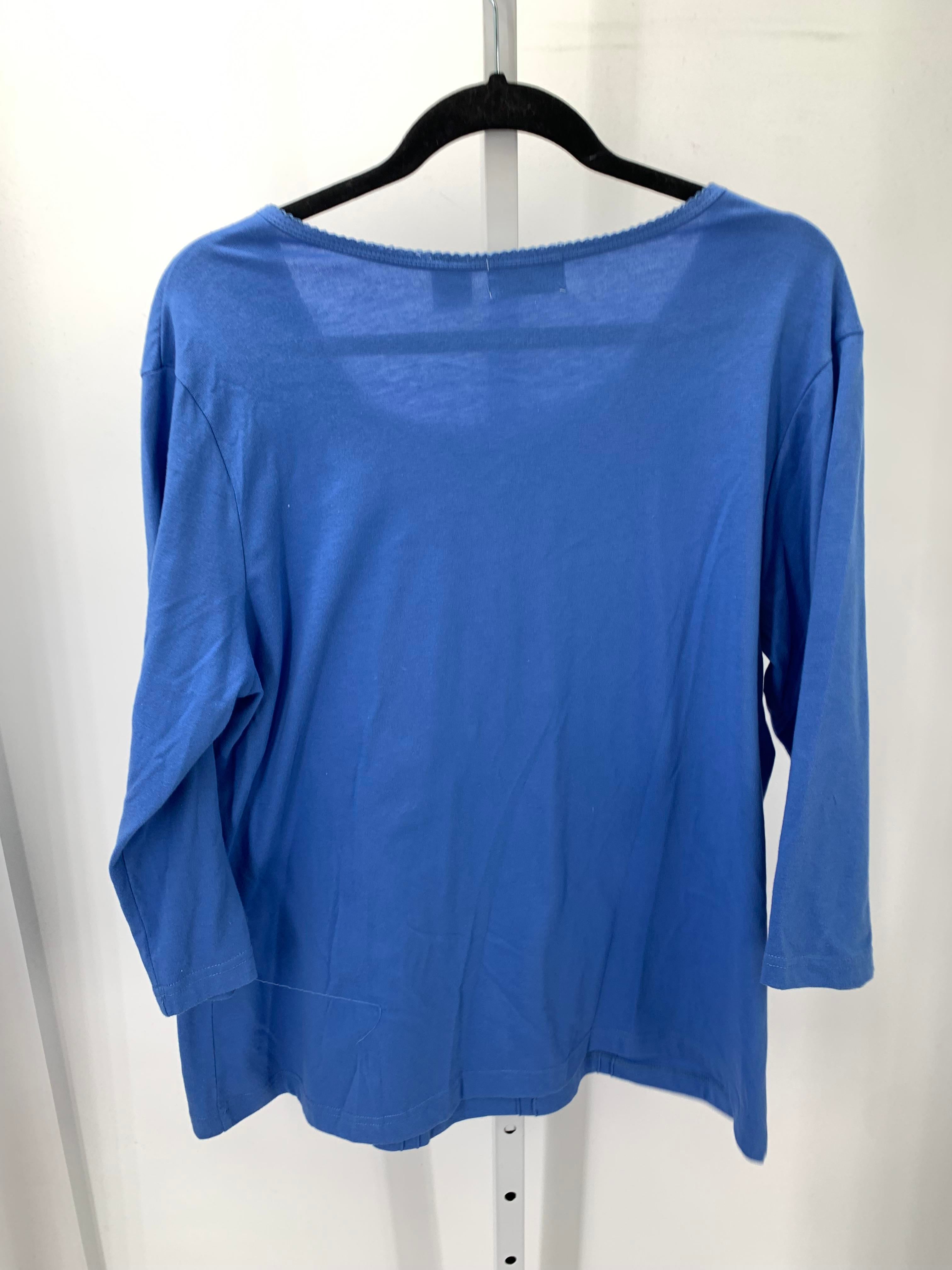 Size Large Misses 3/4 Sleeve Shirt