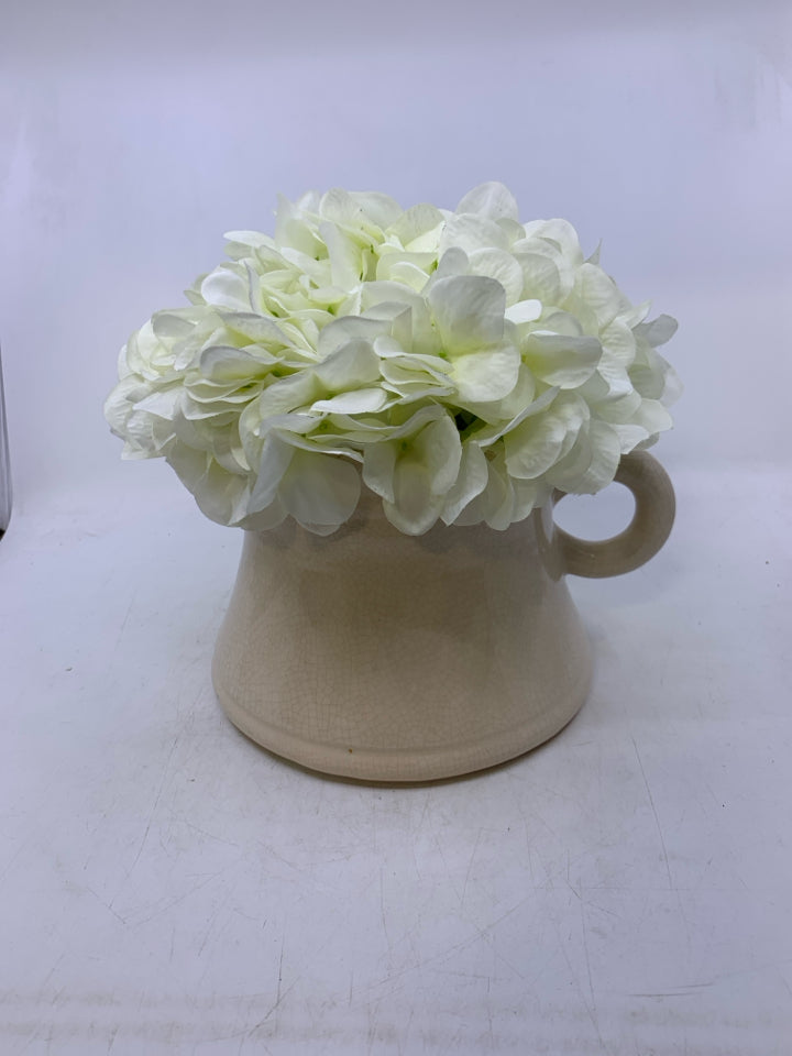 WHITE CRACKLE BASE PLANTER W/ FAUX HYDRANGEAS.