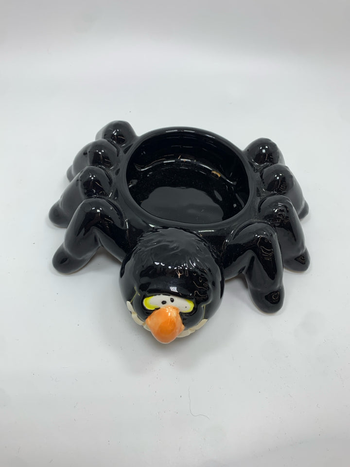 SPIDER CERAMIC DISH.