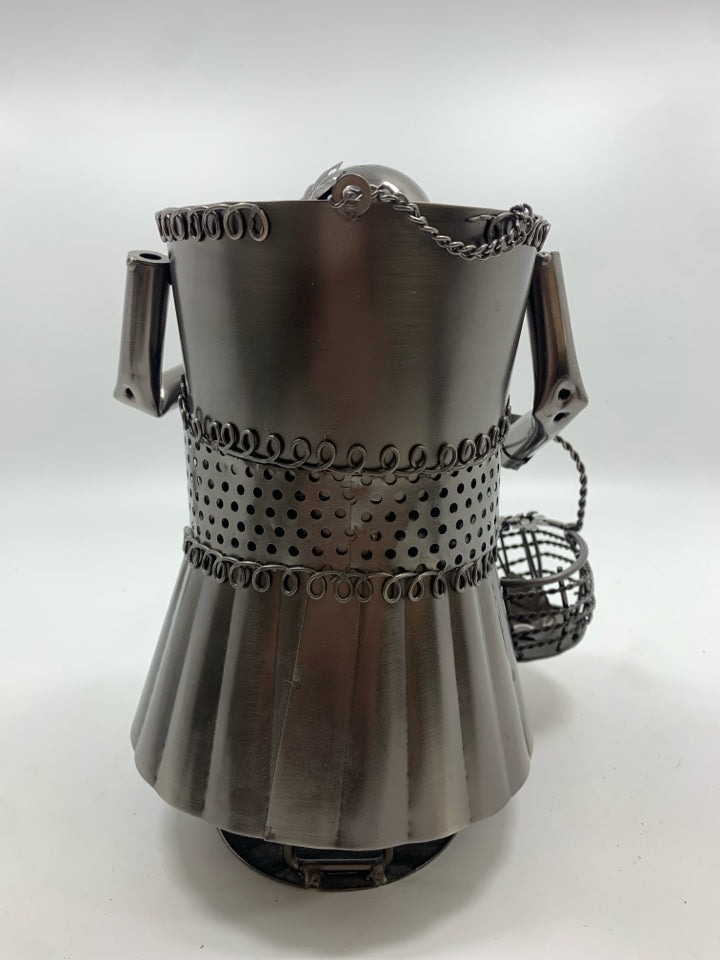WELDED WOMAN WINE BOTTLE HOLDER.