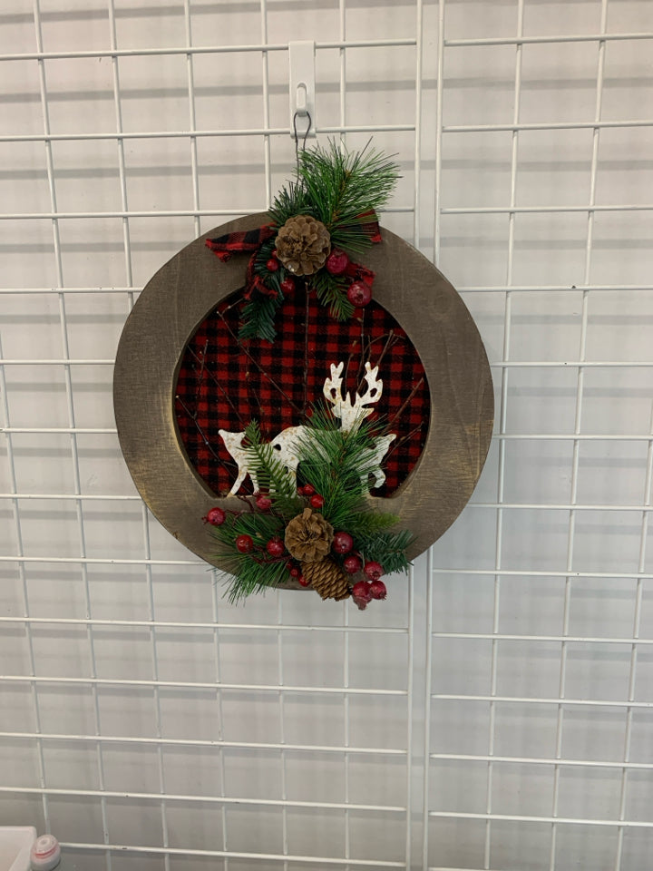 DEER WITH PINECONES WOOD WREATH.