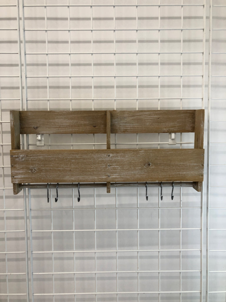 DISTRESSED HANGING SHELF W/6 HOOKS.