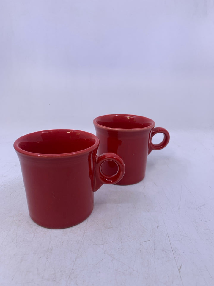 2 RED O-RING HANDLE MUGS.