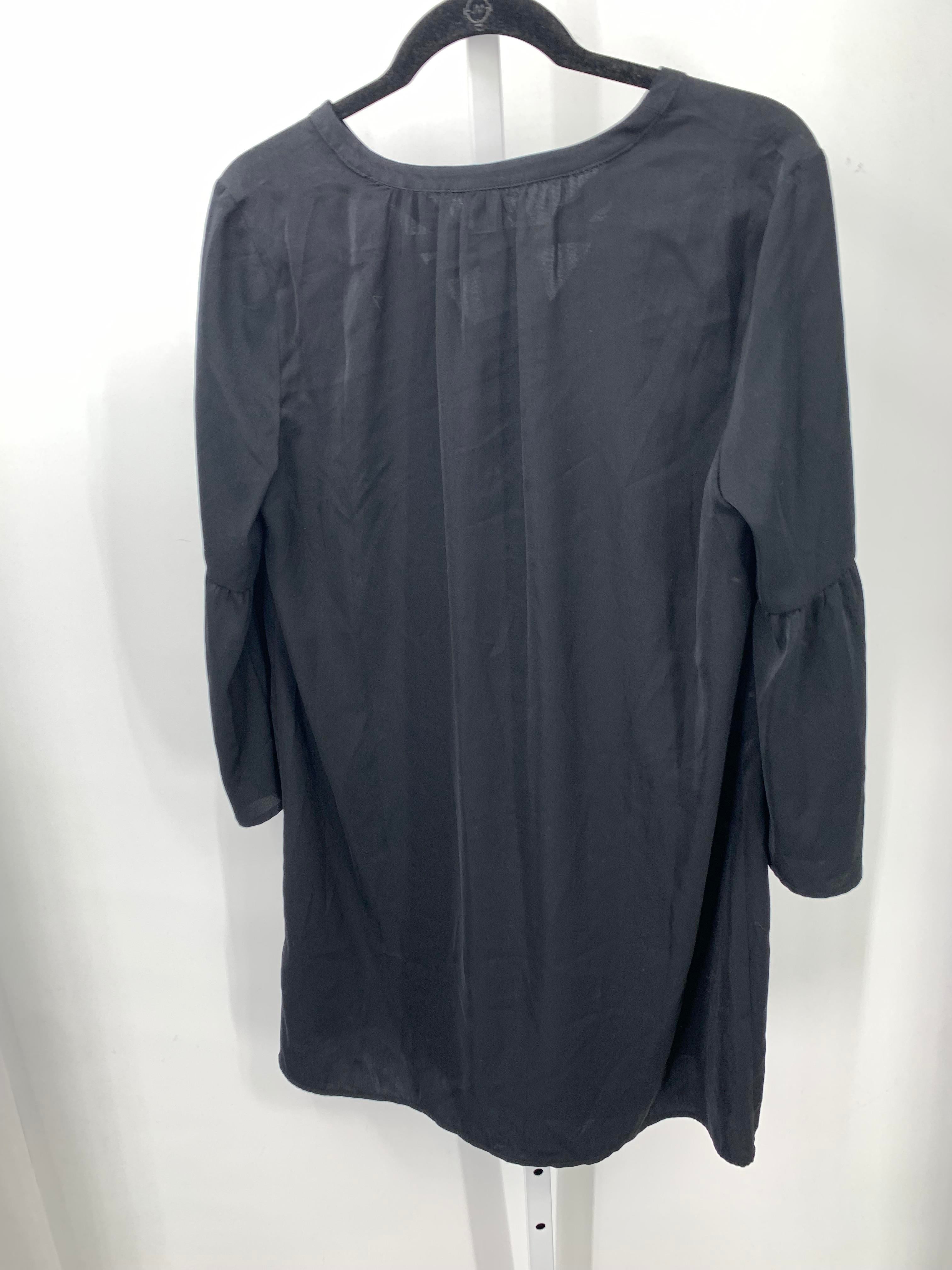 Old Navy Size Medium Misses 3/4 Sleeve Shirt