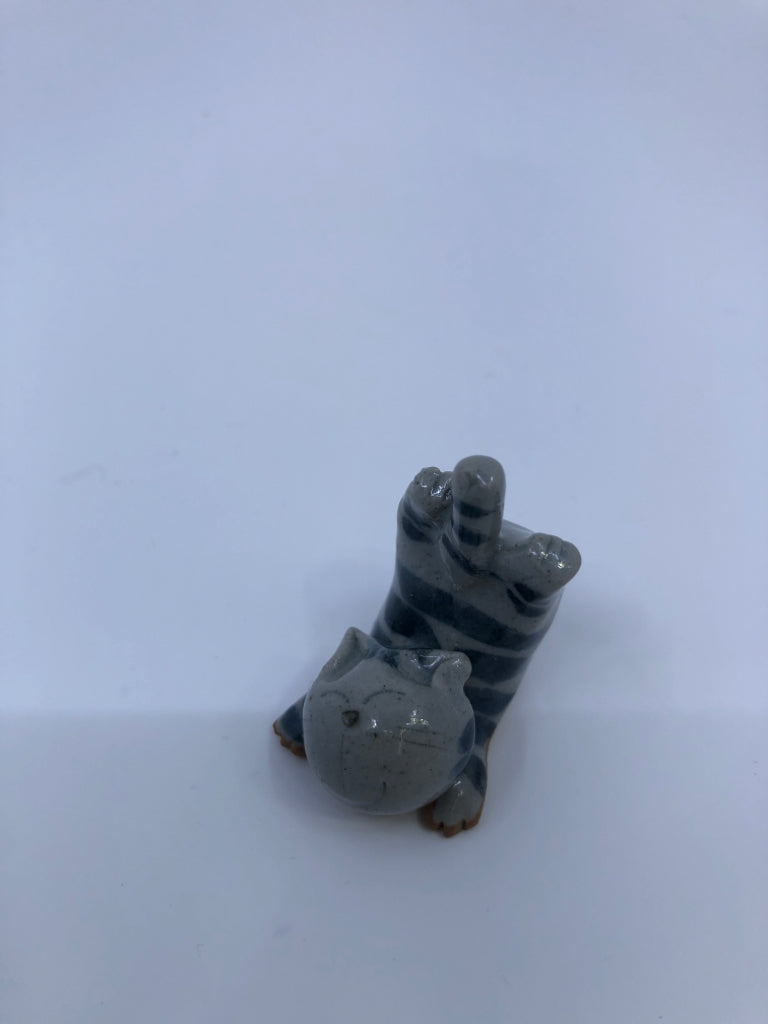 MINI POTTERY CAT FIGURINE.