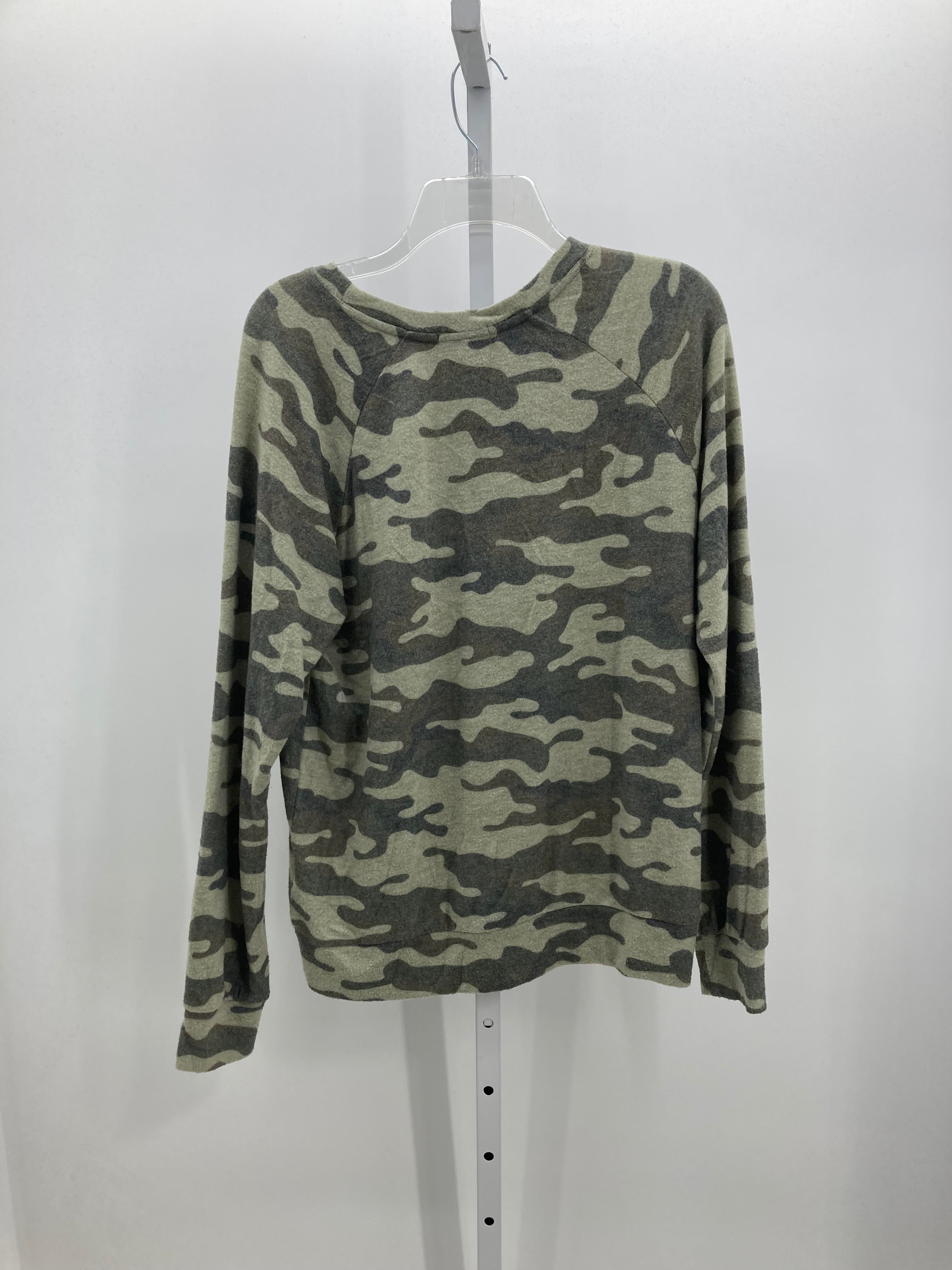 Size Large Juniors Long Sleeve Shirt
