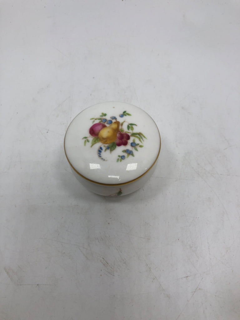VTG SM DELECTA FRUIT PAINTED PORCELAIN BOX.