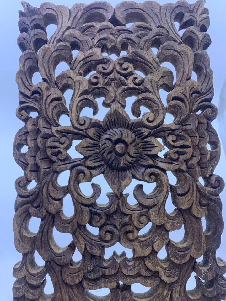 SMALL WOOD CARVED BLACK STAND DEOCR.