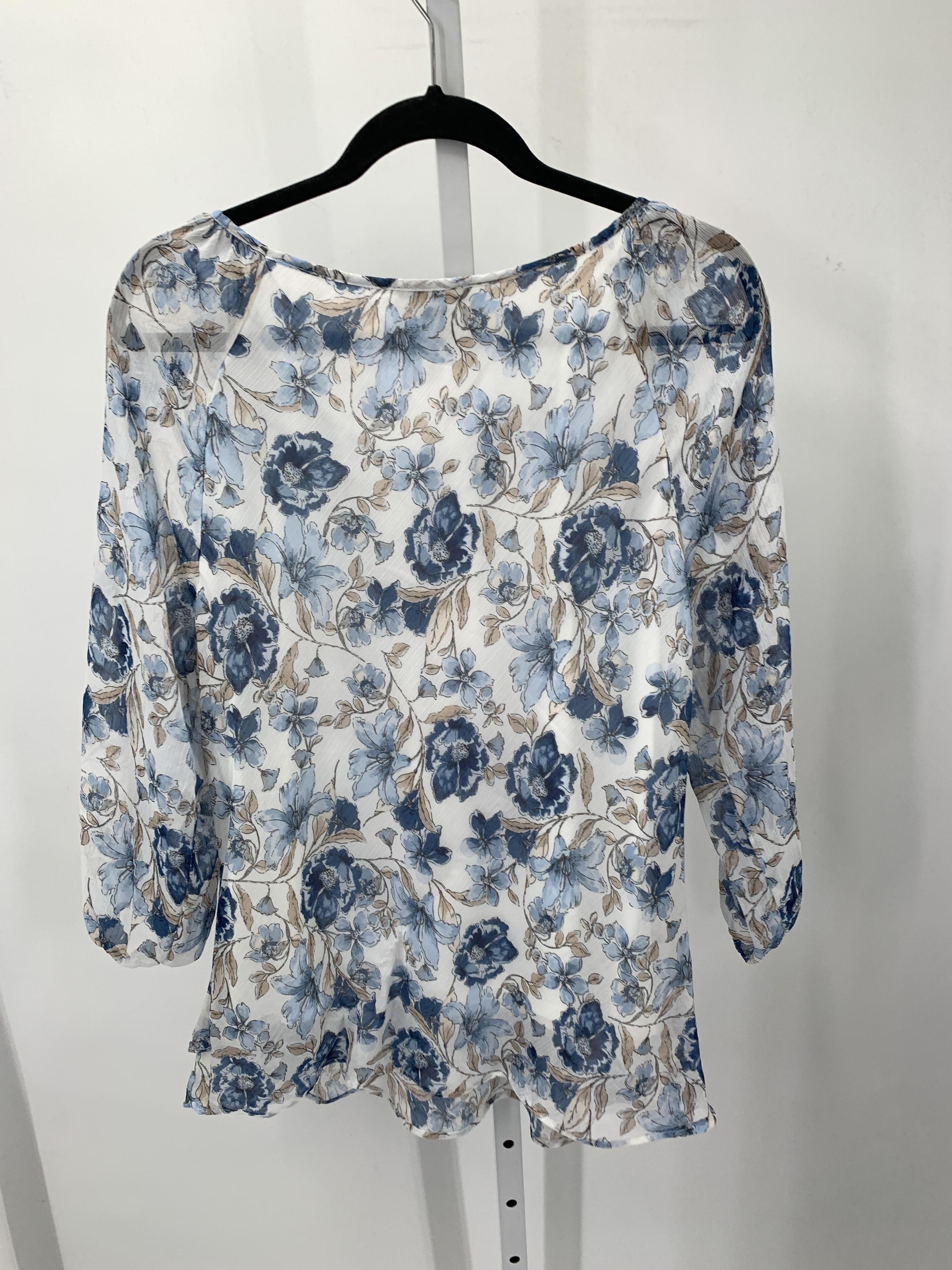 Size Large Misses 3/4 Sleeve Shirt