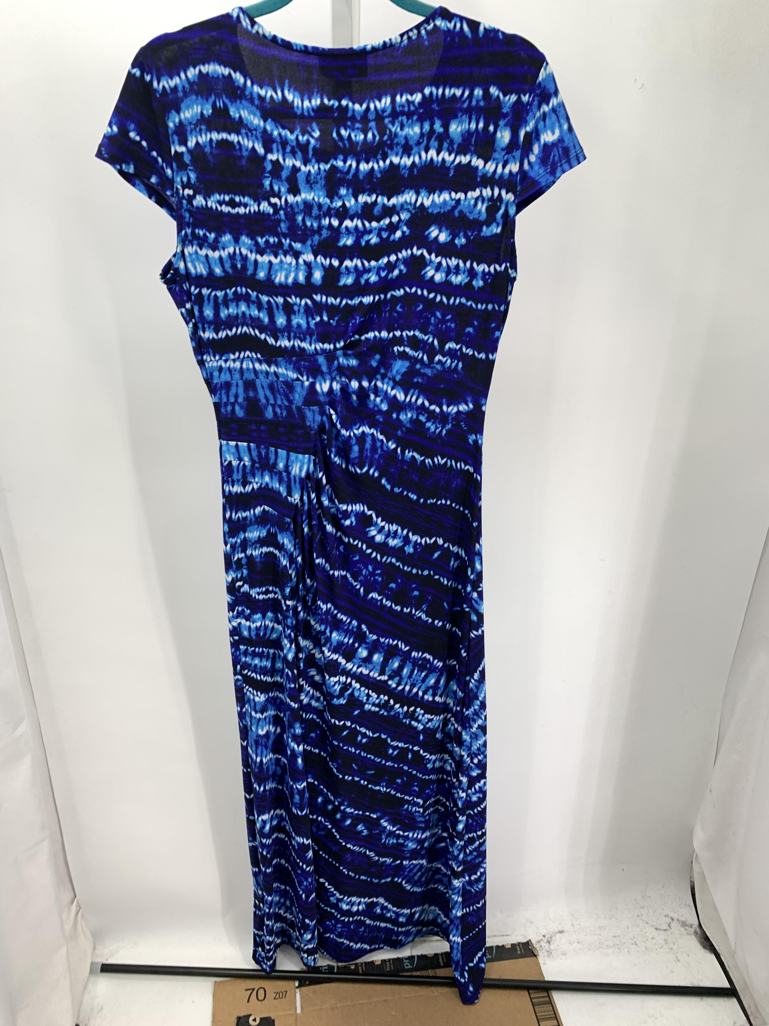 Size Large Misses Short Sleeve Dress