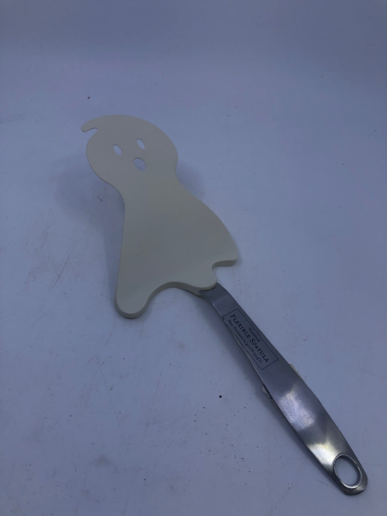 GHOST SPATULA.