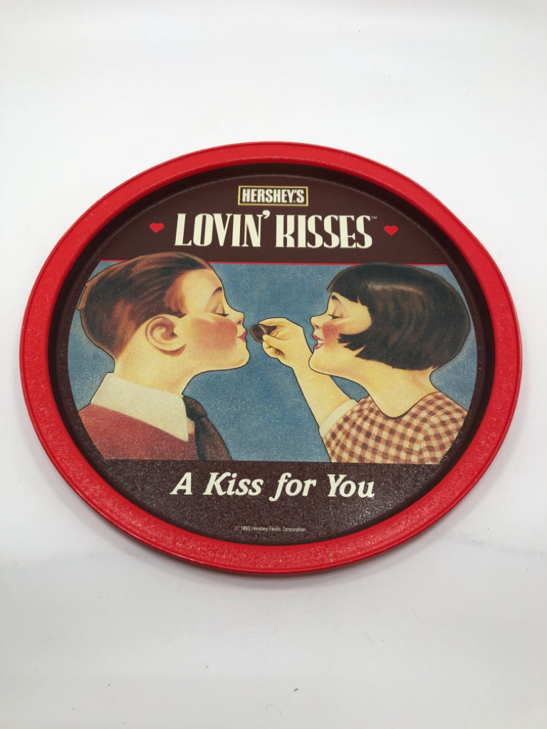 HERSHEY'S LOVIN' KISSES TIN PLATE.