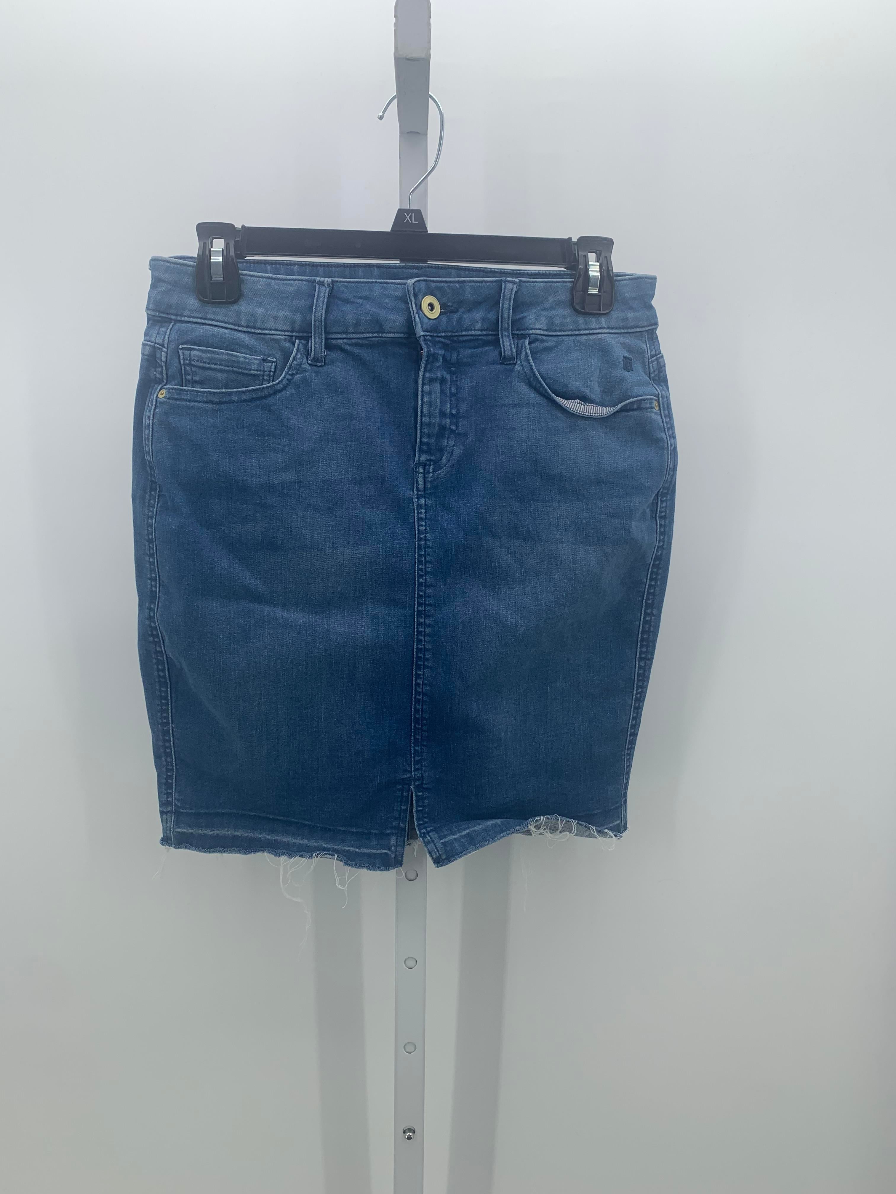 Tommy Hilfiger Size 4 Misses Skirt