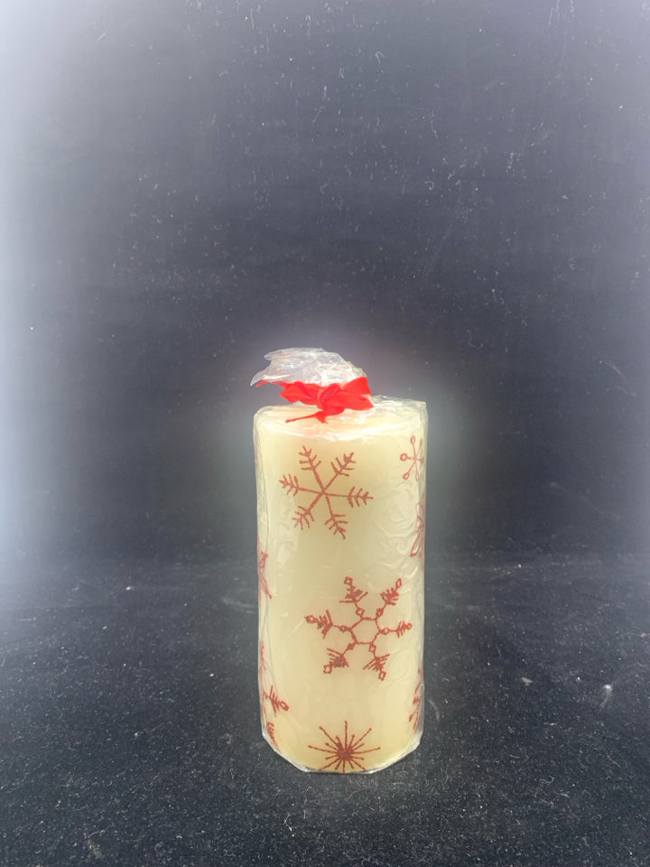 NEW SNOWFLAKE PILLAR CANDLE.