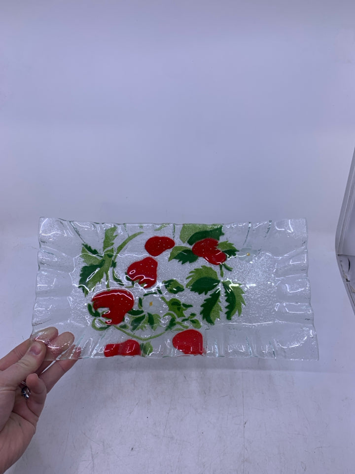 FUSED GLASS STRAWBERRIES TRAY.
